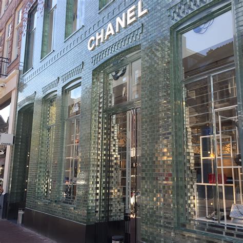 best place to buy vintage chanel in amsterdam|chanel amsterdam price.